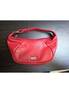 Roots - Red Leather Shoulder Bag Hobo Clean